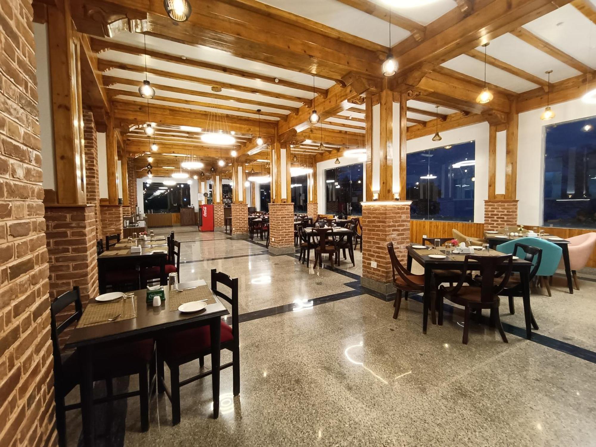 Hotel Chautari Pvt Ltd Nagarkot Ngoại thất bức ảnh