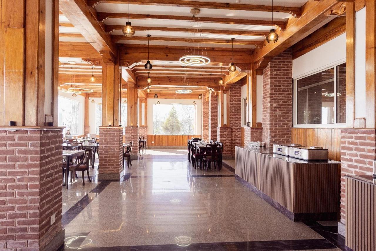 Hotel Chautari Pvt Ltd Nagarkot Ngoại thất bức ảnh