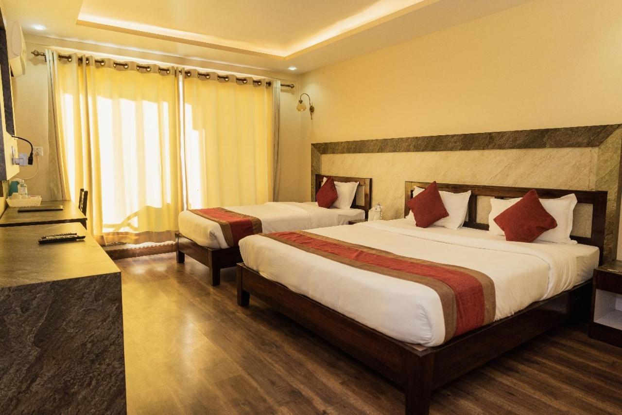 Hotel Chautari Pvt Ltd Nagarkot Ngoại thất bức ảnh