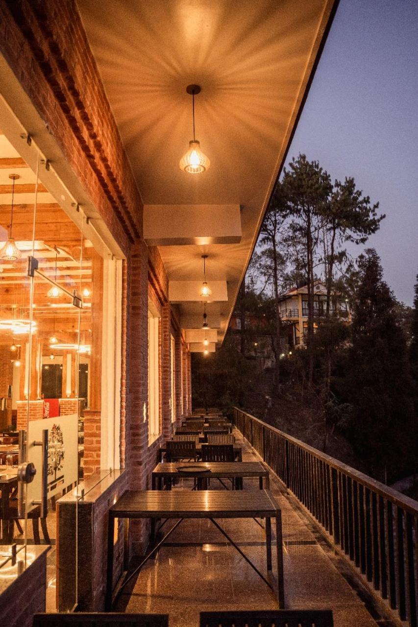 Hotel Chautari Pvt Ltd Nagarkot Ngoại thất bức ảnh