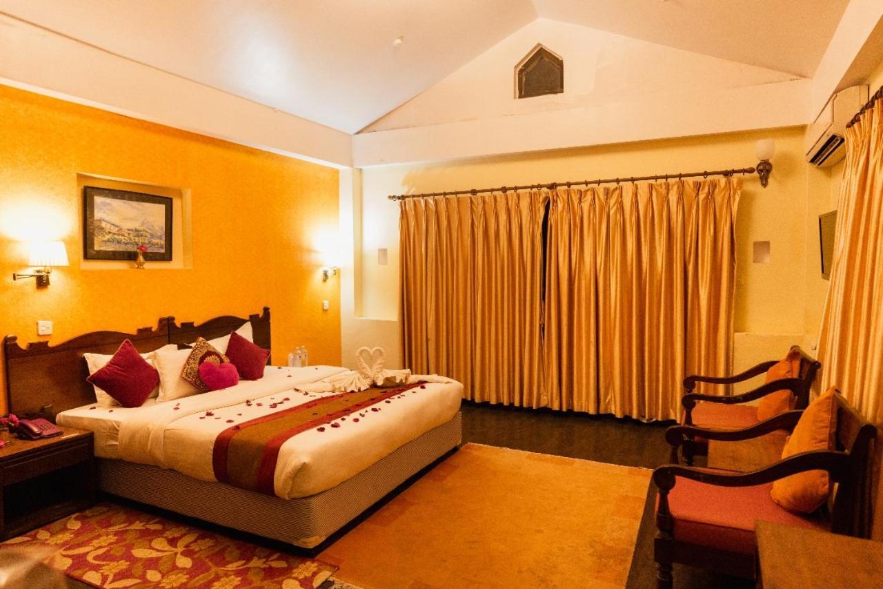 Hotel Chautari Pvt Ltd Nagarkot Ngoại thất bức ảnh