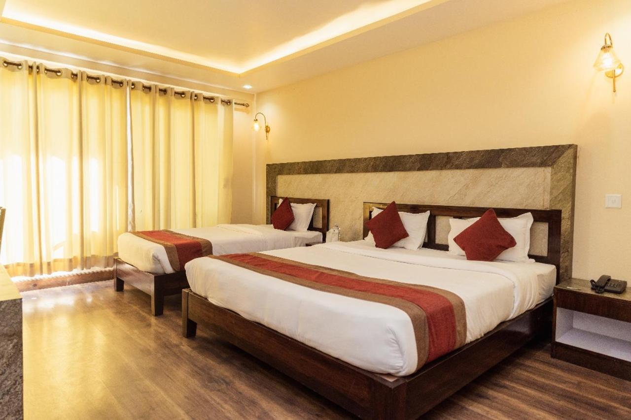 Hotel Chautari Pvt Ltd Nagarkot Ngoại thất bức ảnh